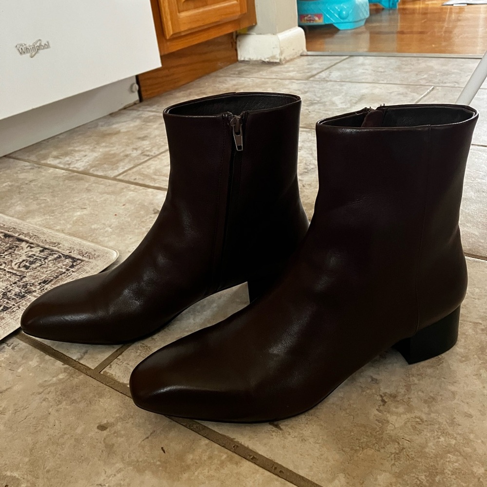 Bulo Shoes - Jackie womens brown leather ankle boots